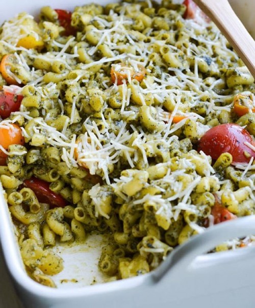 BAKED PESTO MACARONI